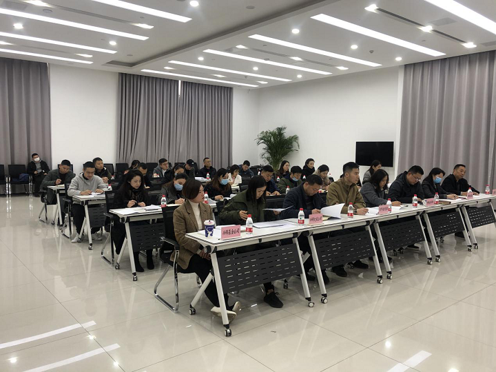 增强党务知识培训 夯实下层党建基础 - 党务事情 - 申博官网